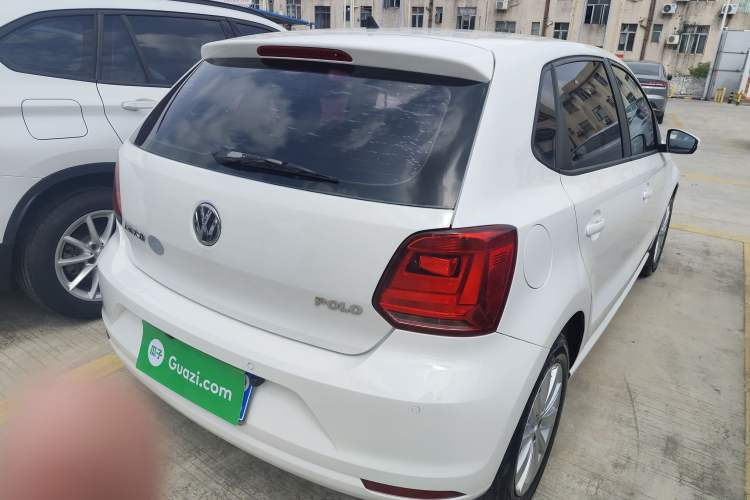 Used Volkswagen Polo 2014 1.4L Automatic Comfort Edition Rear Right 45 Deg