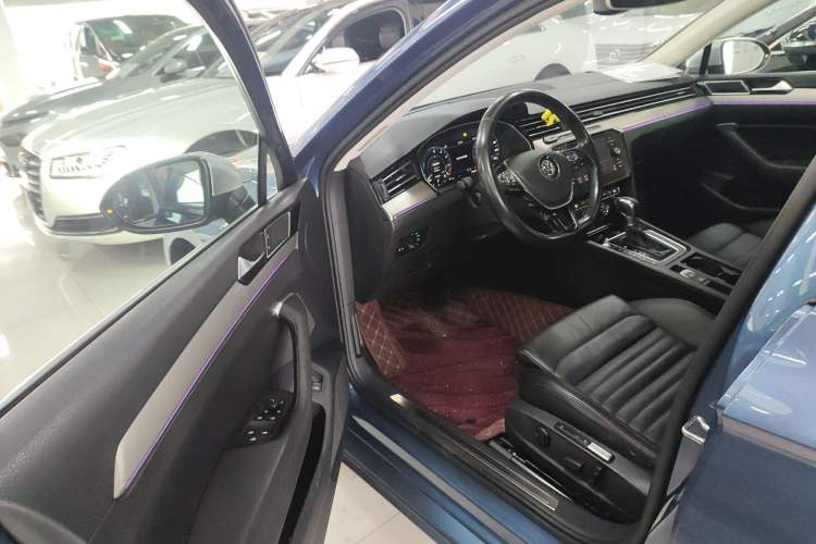 Used Volkswagen Variant New Energy 2019 GTE model