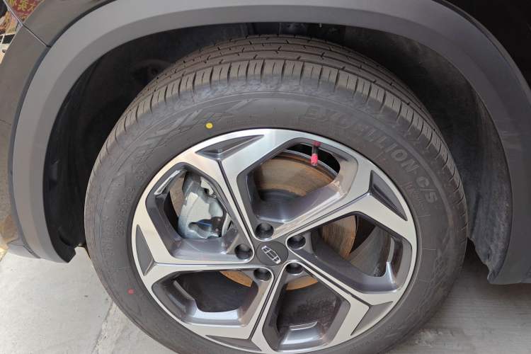 Used Geely Auto Monjaro L 2024 2.0TD DCT EVO Two-Wheel Drive Long-Range Version Left Front Wheel Hub