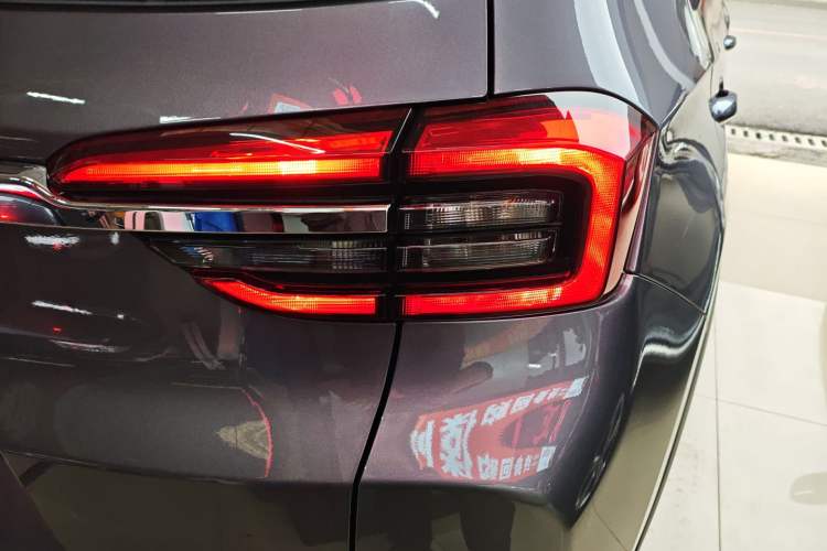 Used Chery Tiggo 5x 2021 Superhero Edition 1.5L CVT Luxury Model
