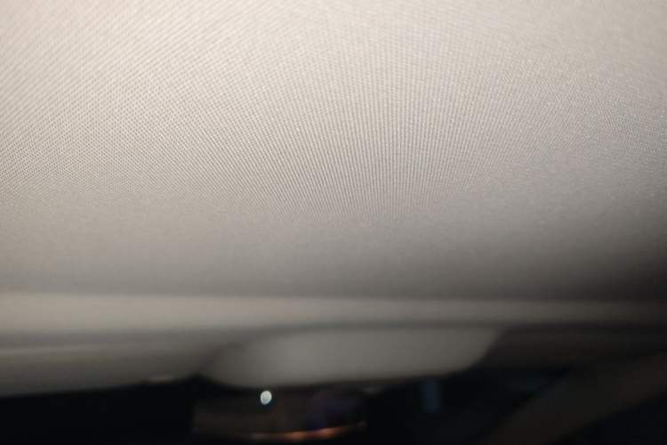 Used Buick GL8 2023 Land Executive Class Comfort Model