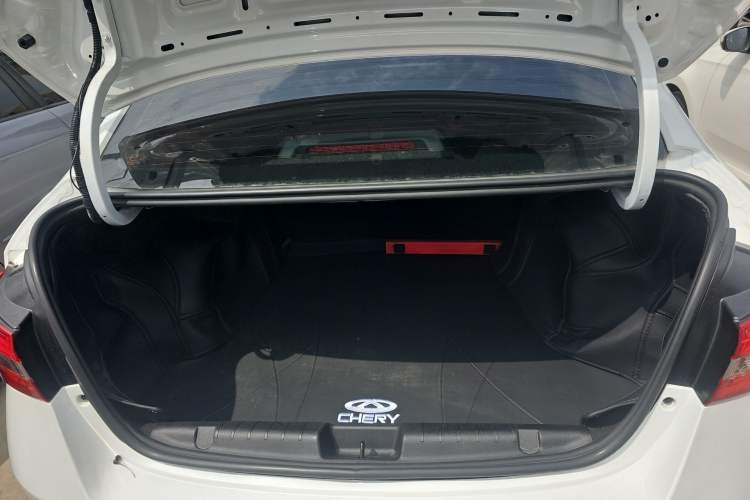 Used Chery Arrizo 5 2024 Edition People's Benefit Version 1.5L CVT Fashion Model Trunk