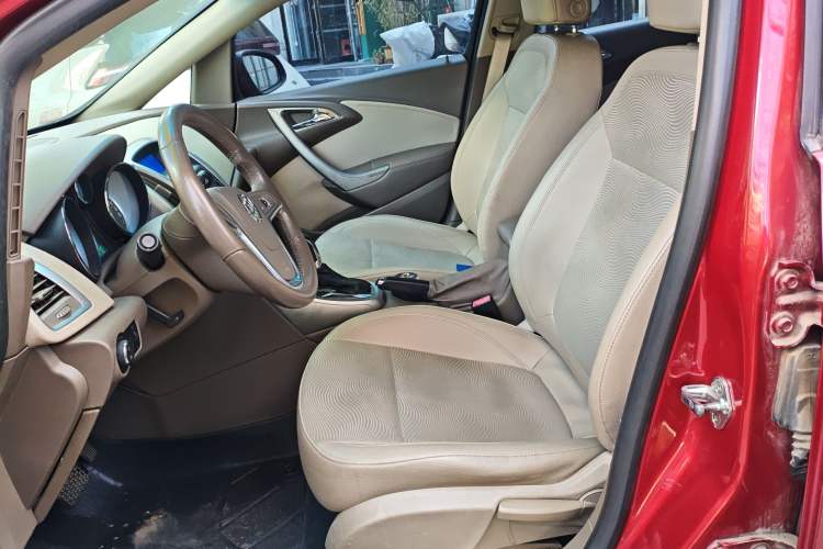 Used Buick GT 2010 GT 1.6L Automatic Fashion Edition
