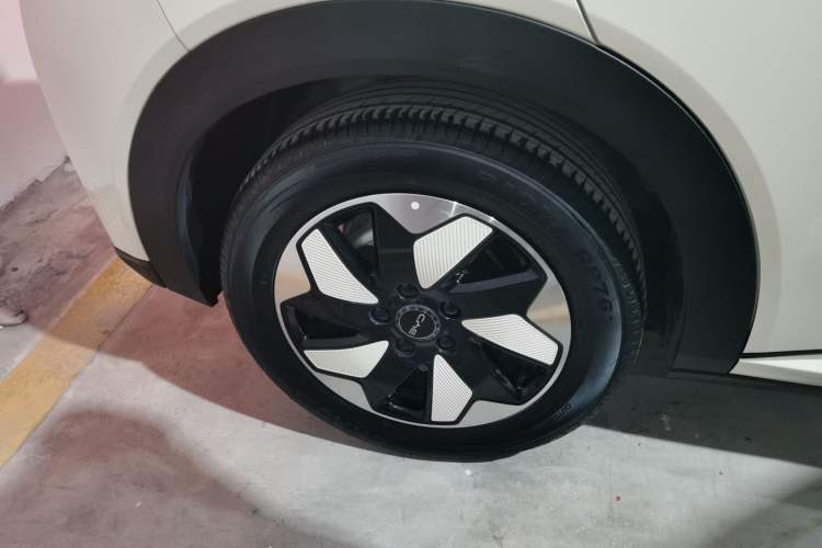 Used BYD Dolphin 2024 Honor Edition 420km Fashion Version
