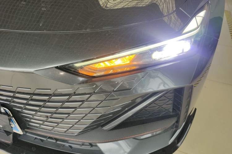 Used Changan UNI-V 2022 1.5T Sport Edition
