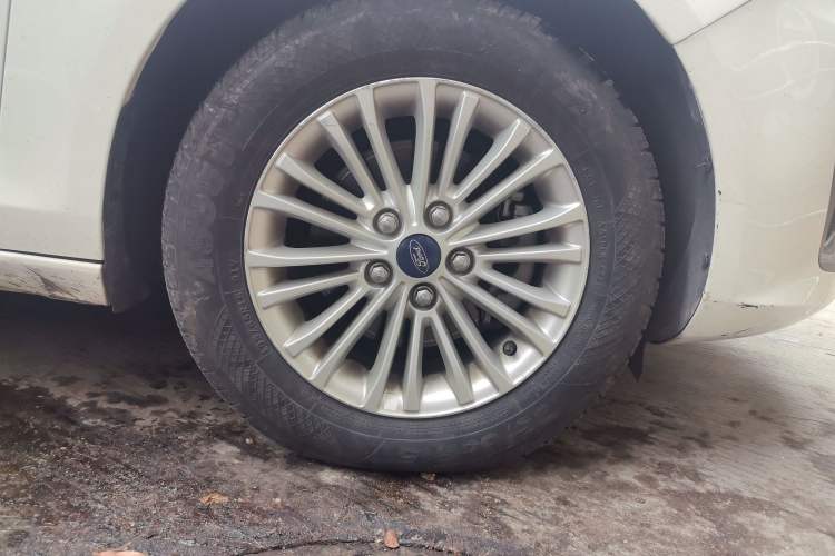 Used Ford Escort 2015 1.5L Automatic Comfort Edition