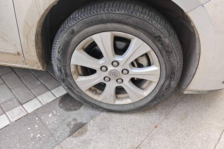 Used Buick GL8 2014 3.0L GT Luxury Business Haoya Edition