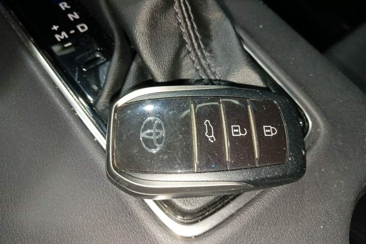 Used Toyota Venza 2022 2.0L CVT Two-Wheel Drive Prestige Edition
