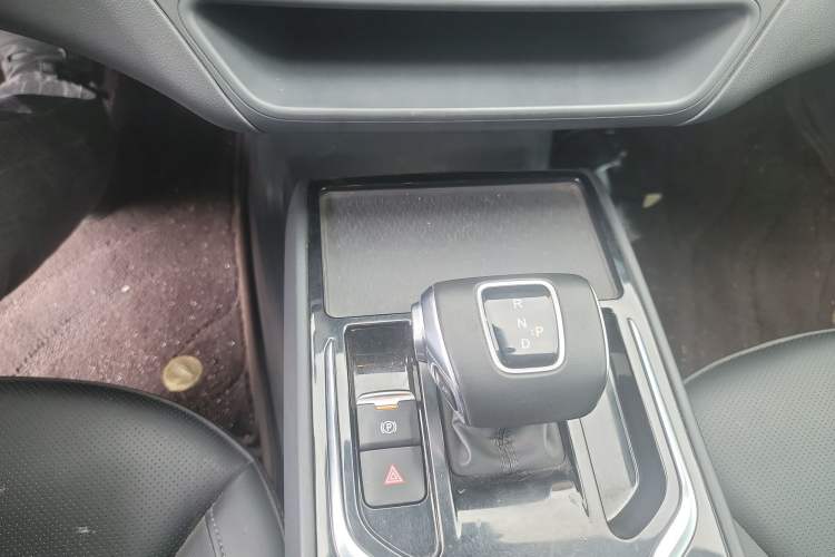 Used Hongqi E-QM5 2023 Base Travel Edition Gear Lever