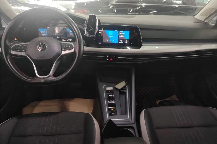 Used Volkswagen Golf 2023 Facelift 280TSI DSG Pro