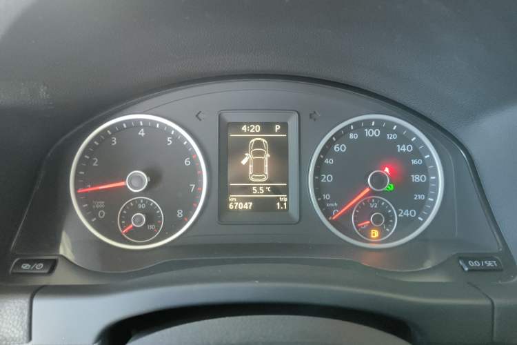 Used Volkswagen Tiguan L 2016 300TSI Automatic Two-Wheel Drive Comfort Edition
