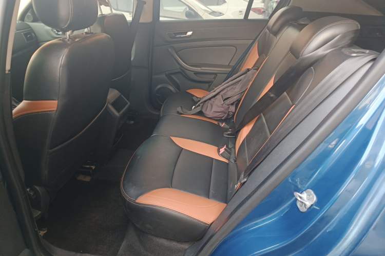 Used Qoros 5 2018 1.6T Automatic Leading Model
