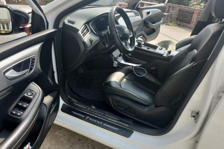 Used Roewe i6 MAX 2020 300TGI Automatic Sporty Cool Edition
