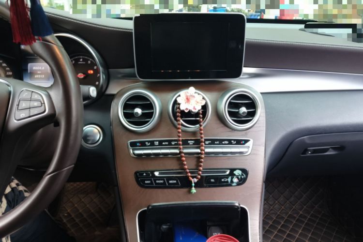 Used Mercedes-Benz GLC 2019 Refreshed GLC 300 L 4MATIC Dynamic Edition
