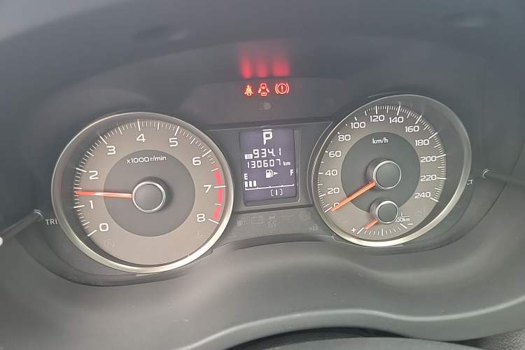 Used Subaru Forester 2016 2.0i Fashion Navigation Edition Odometer Close Up