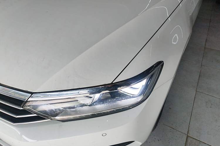 Used Volkswagen Variant 2018 380TSI Two-Wheel Drive Comfort Edition
