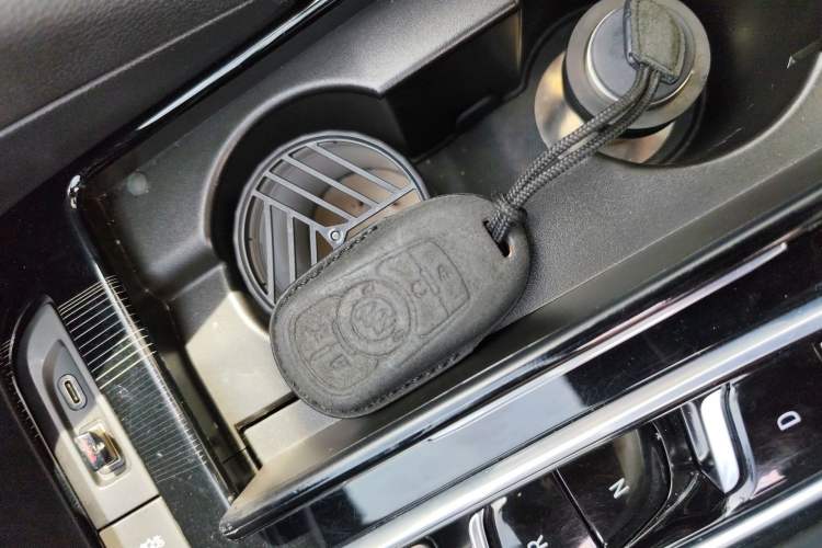 Used Buick Enclave 2022 652T 4x4 Prestige Flagship 6-Seater Vehicle Key