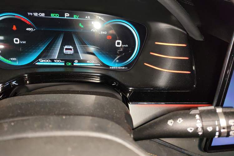 Used BYD Tang New Energy 2021 DM 2.0T Four-Wheel Drive High-Performance Flagship Model Odometer Close Up