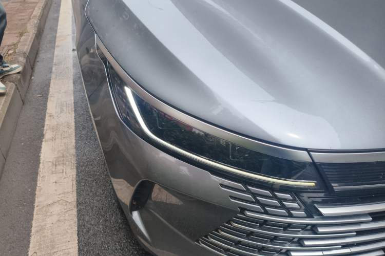 Used BYD Destroyer 05 2024 Honor Edition DM-i 120KM Luxury Model Right Front Headlight