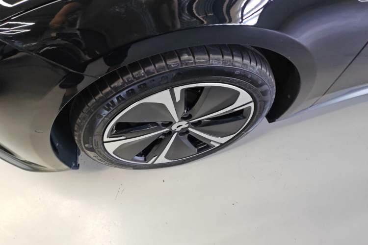 Used Nio ET5T 2024 75kWh Touring Exterior 4