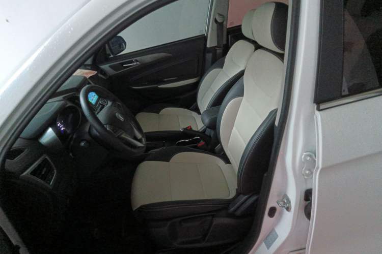 Used CHANGAN CS35 2017 1.6L Automatic Luxury Model