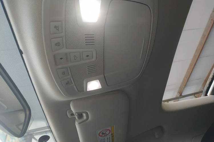 Used Ford Mondeo 2020 EcoBoost 200 Stylish Model Headliner