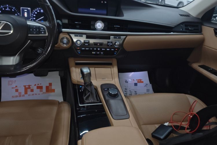 Used Lexus ES 2015 200 Elite Edition
