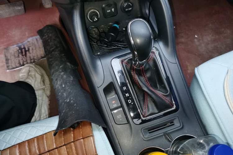 Used Changan CS75 2014 1.8T Automatic Elite Model China IV Standard
