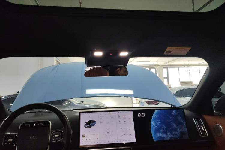 Used Li Auto L8 2023 Pro Model
