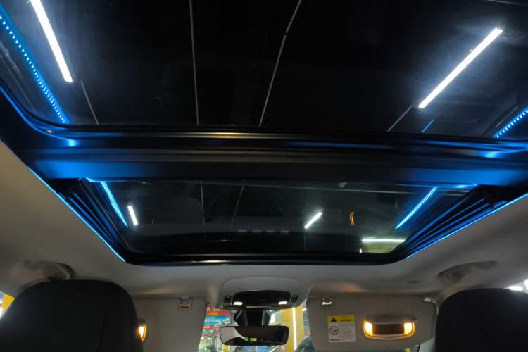 Used Jeep Grand Commander 2022 2.0T Two-Wheel Drive Luxury Version
