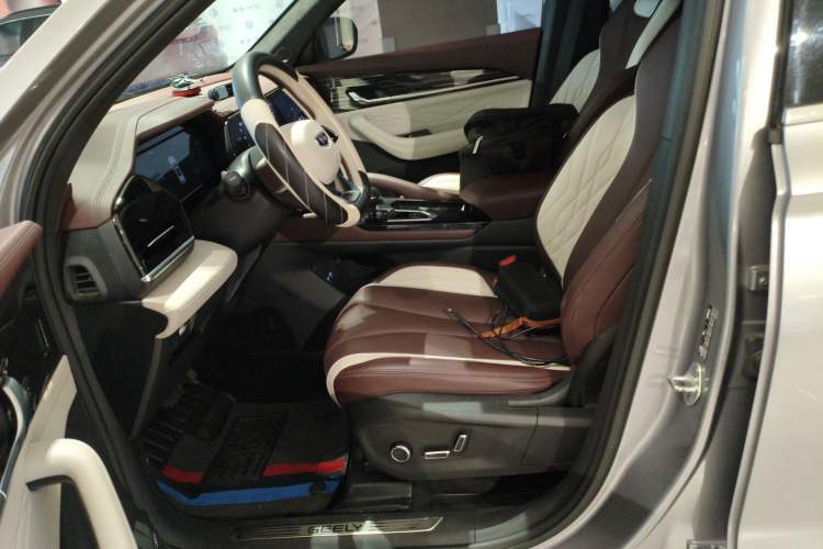 Used Geely Auto Monjaro L 2021 2.0TD DCT EVO Two-Wheel Drive Smart Luxury Version
