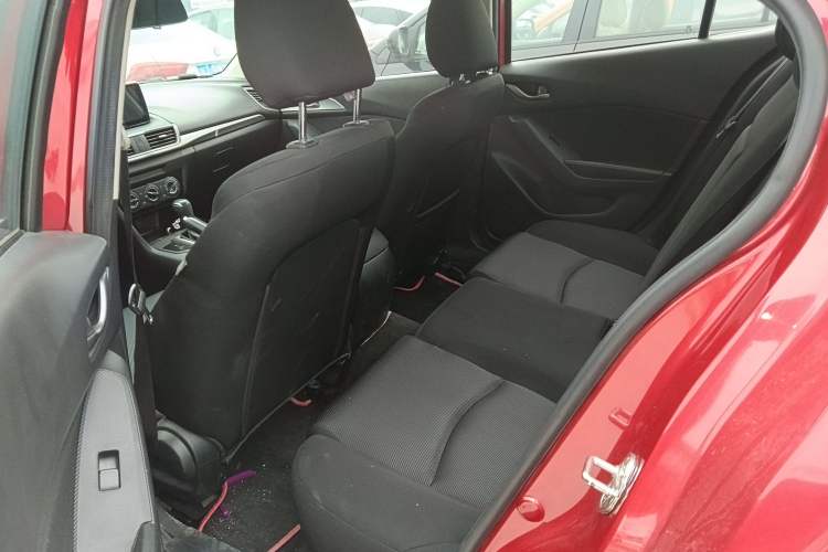 Used Mazda Mazda 3 Axela 2017 Sedan 1.5L Automatic Comfort Model Emission Standard China V