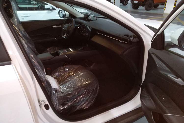 Used CHANGAN OSHAN 520 2025 Standard Edition
