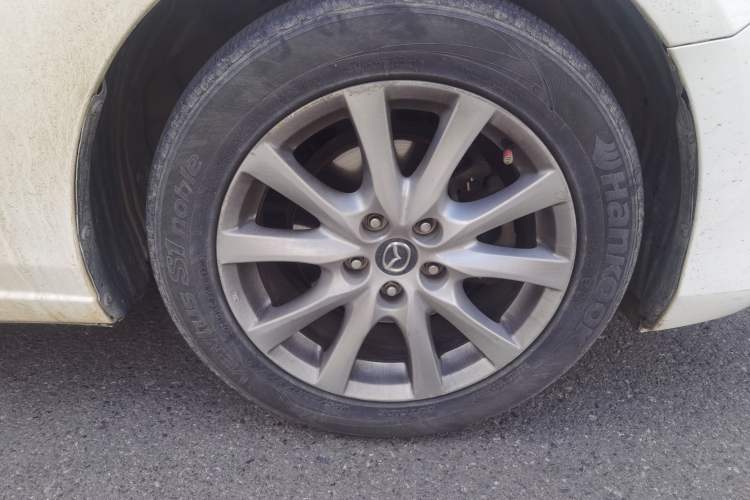 Used Mazda Atenza 2017 2.0L Blue Sky Luxury Edition