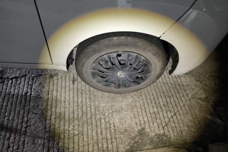 Used Chery QQ Ice Cream 2022 170km Sundae Phosphate Lithium-Ion