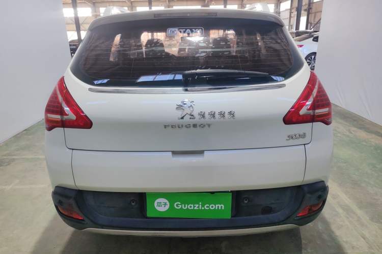 Used Peugeot 3008 2015 2.0L Automatic Classic Edition
