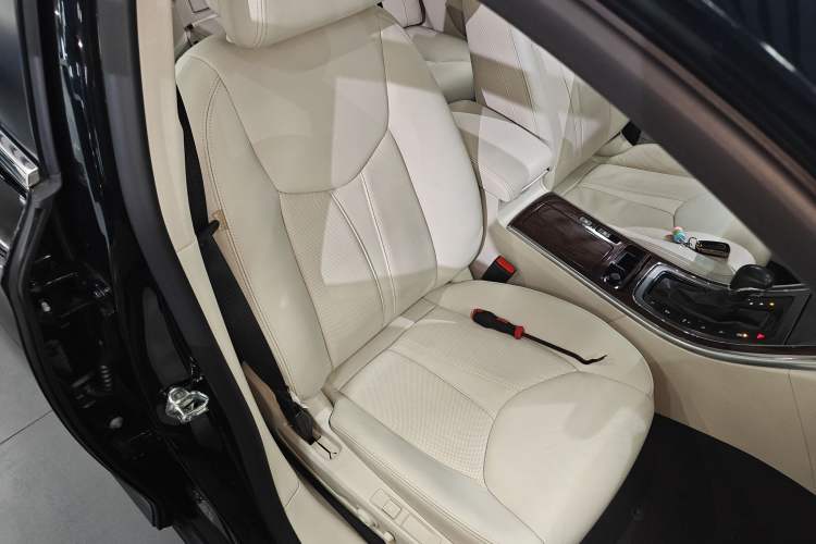 Used Roewe 950 2017 30T Internet Executive Supreme Edition