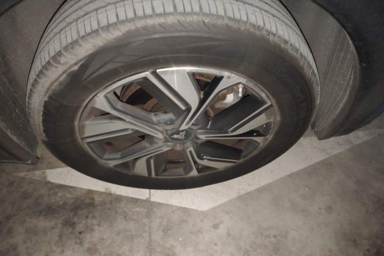 Used NETA U 2022 Zhi400 Pro Ternary Lithium