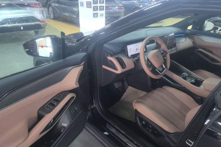 Used BYD Song L EV 2025 Intelligent Driving Version 662 km LiDAR Excellence Edition