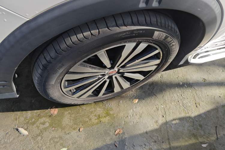 Used Roewe RX5 New Energy 2017 ERX5 EV400 Electric Internet Supreme Edition