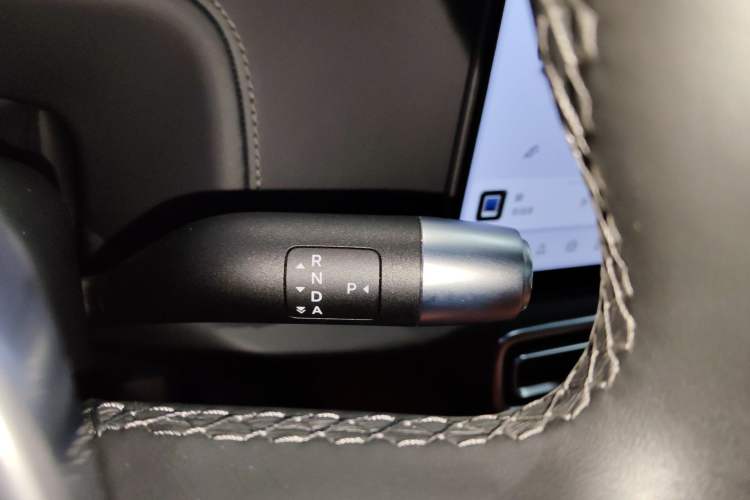 Used Li Auto L9 2022 Max model Gear Lever