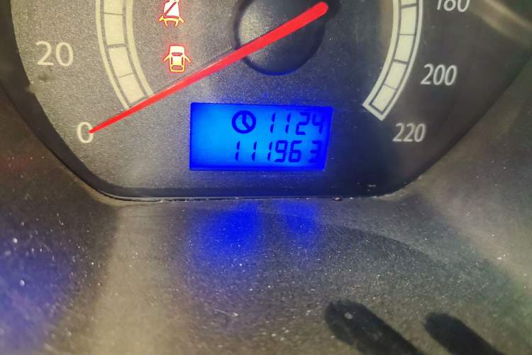 Used JAC Group Heyue 2012 1.5L Manual Luxury Version