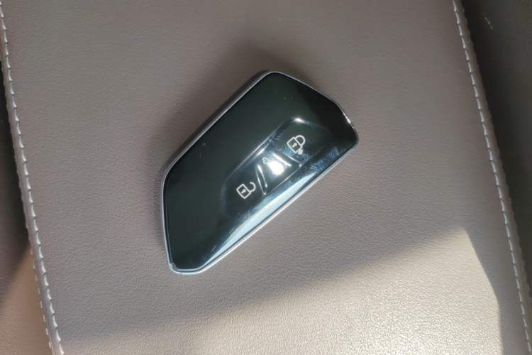 Used Volkswagen ID.6 X 2022 Intelligent Long-Range Version Vehicle Key