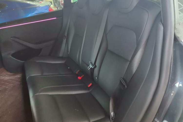 Used Tesla Model 3 2023 Long-Range All-Wheel-Drive Version