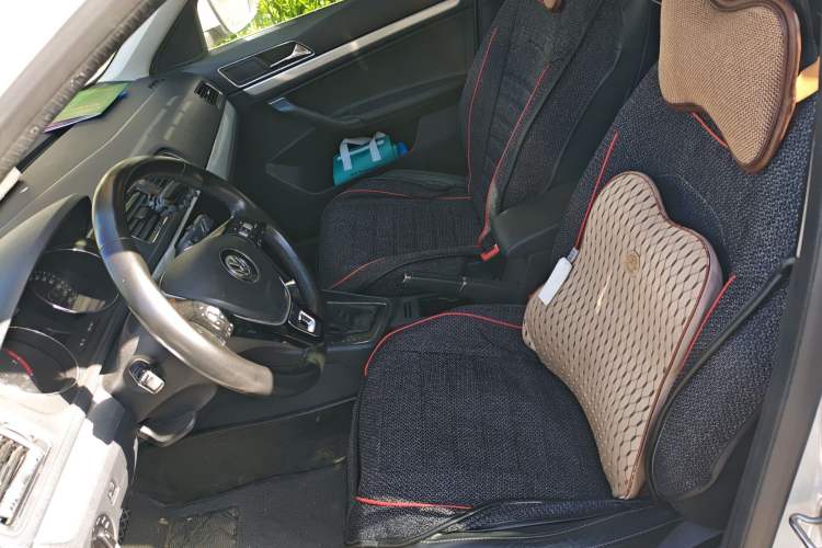 Used Volkswagen Gran Lavida 2015 1.6L Automatic Comfort Edition
