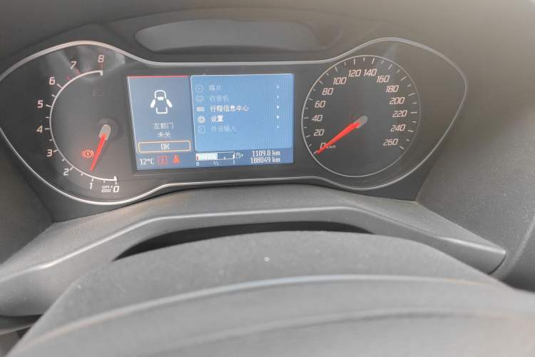 Used Ford Mondeo 2011 2.0L GTDi 200 Luxury Edition