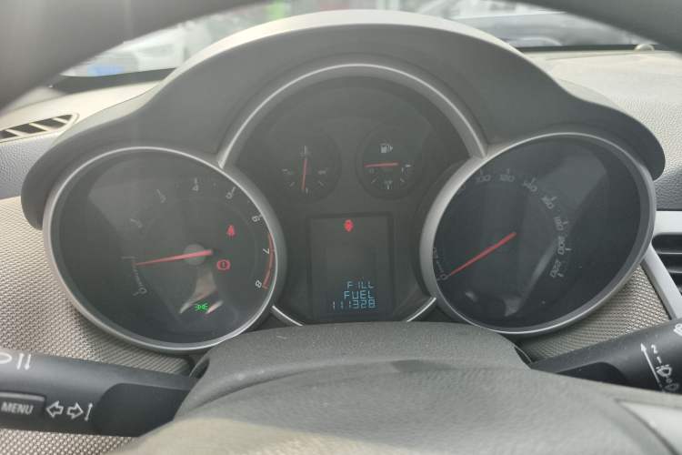 Used Chevrolet Cruze 2014 1.6L SL Millionth Anniversary Edition MT Instrument Cluster