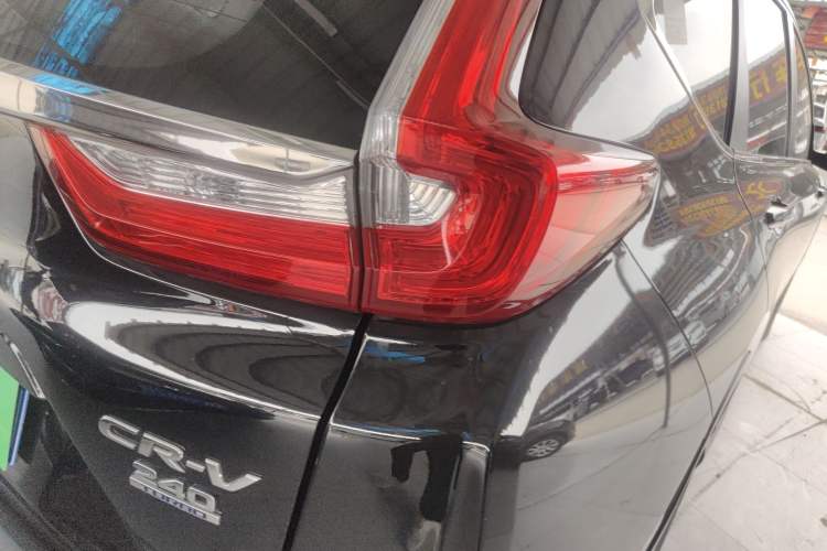 Used Honda CR-V 2017 240TURBO CVT 2WD Comfort Version Right Rear Taillight