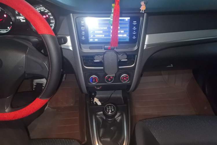 Used Bestune B30 2016 1.6L manual Comfort trim level
