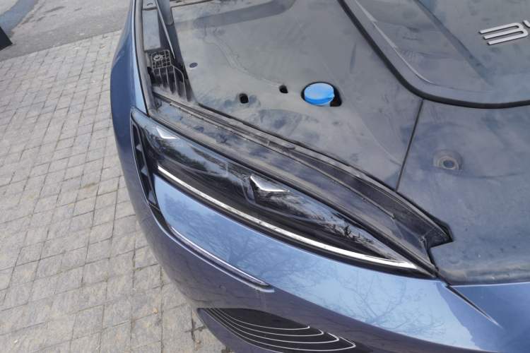 Used BYD Seal 2022 700 km Long-Range Rear-Wheel-Drive Version Right Front Headlight